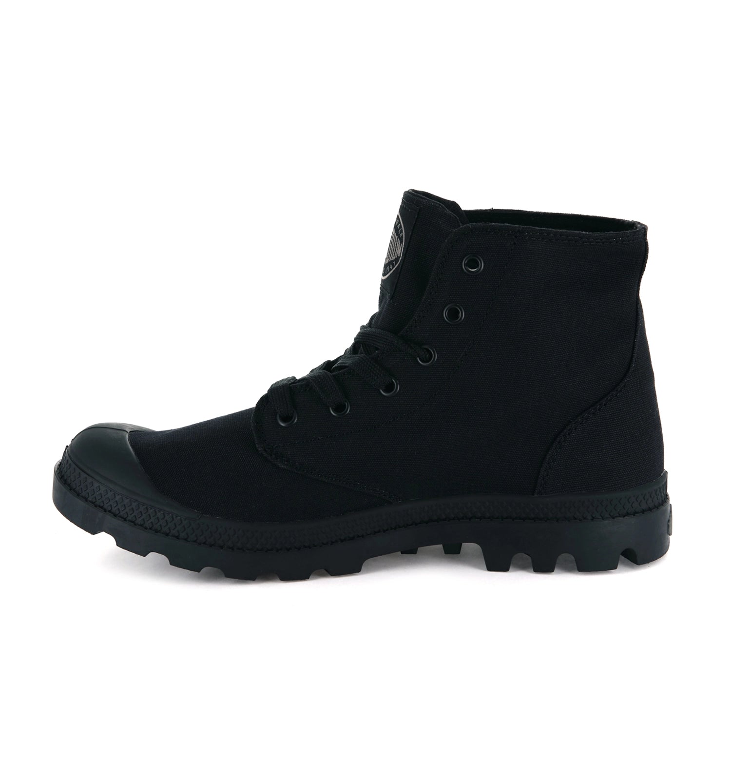 Pampa Mono Chrome Black